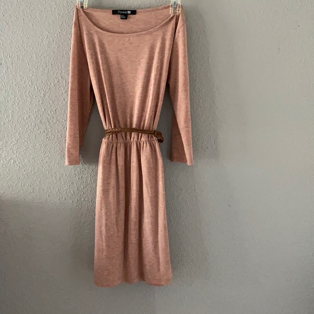 Dress with belt